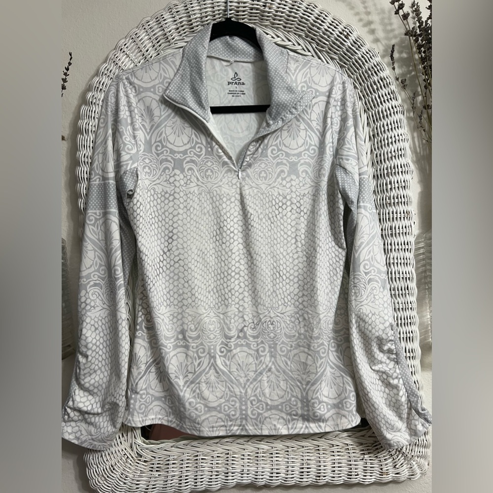 Prana Long sleeve 3/4 quarter zip